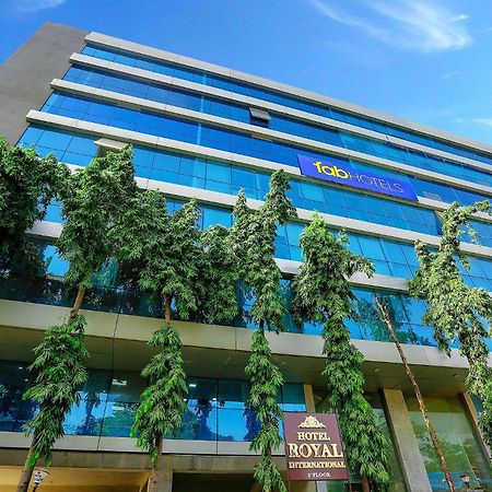Fabhotel Royal International - Nr Mumbai International Airport Екстер'єр фото