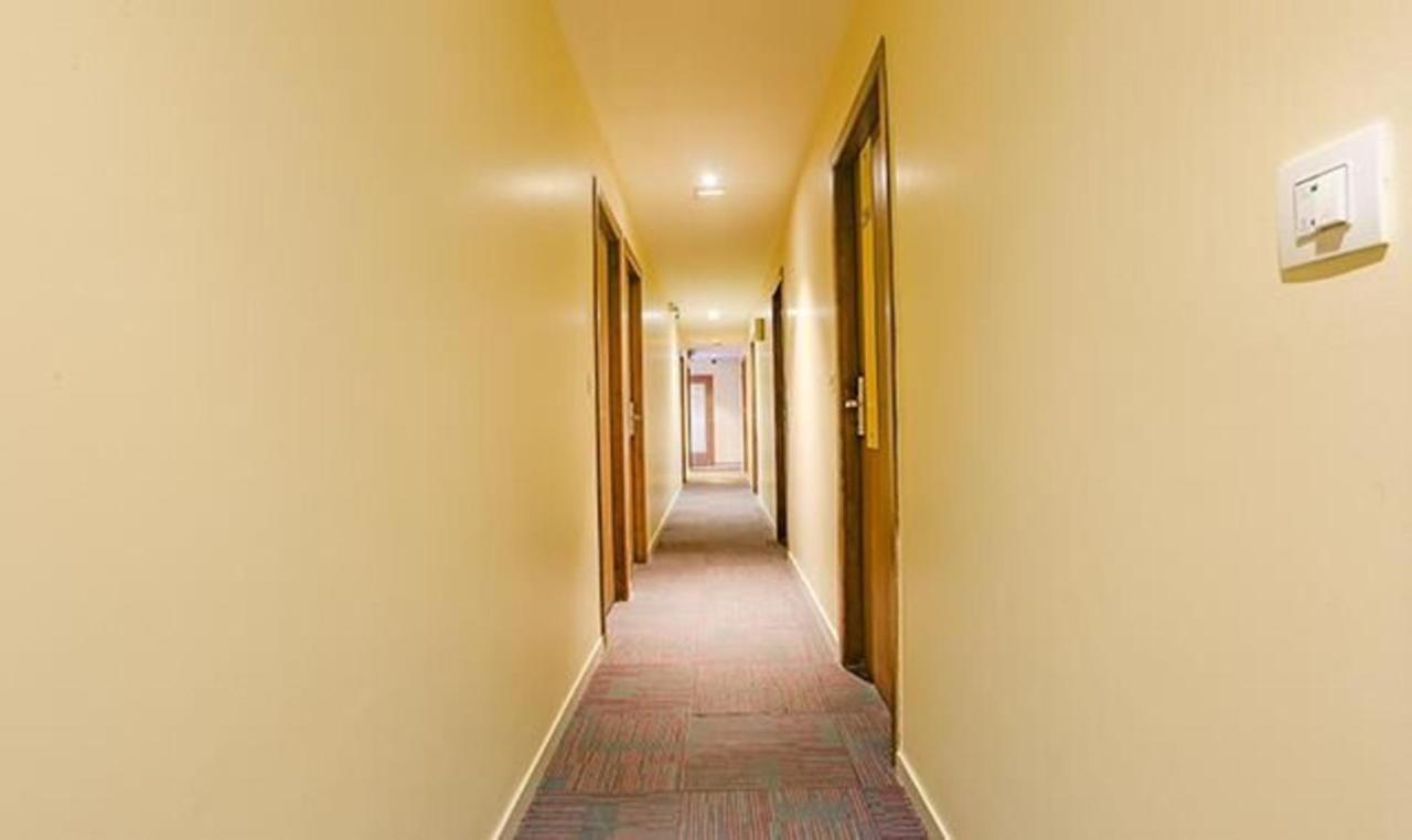 Fabhotel Royal International - Nr Mumbai International Airport Екстер'єр фото