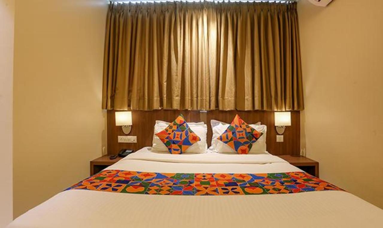 Fabhotel Royal International - Nr Mumbai International Airport Екстер'єр фото