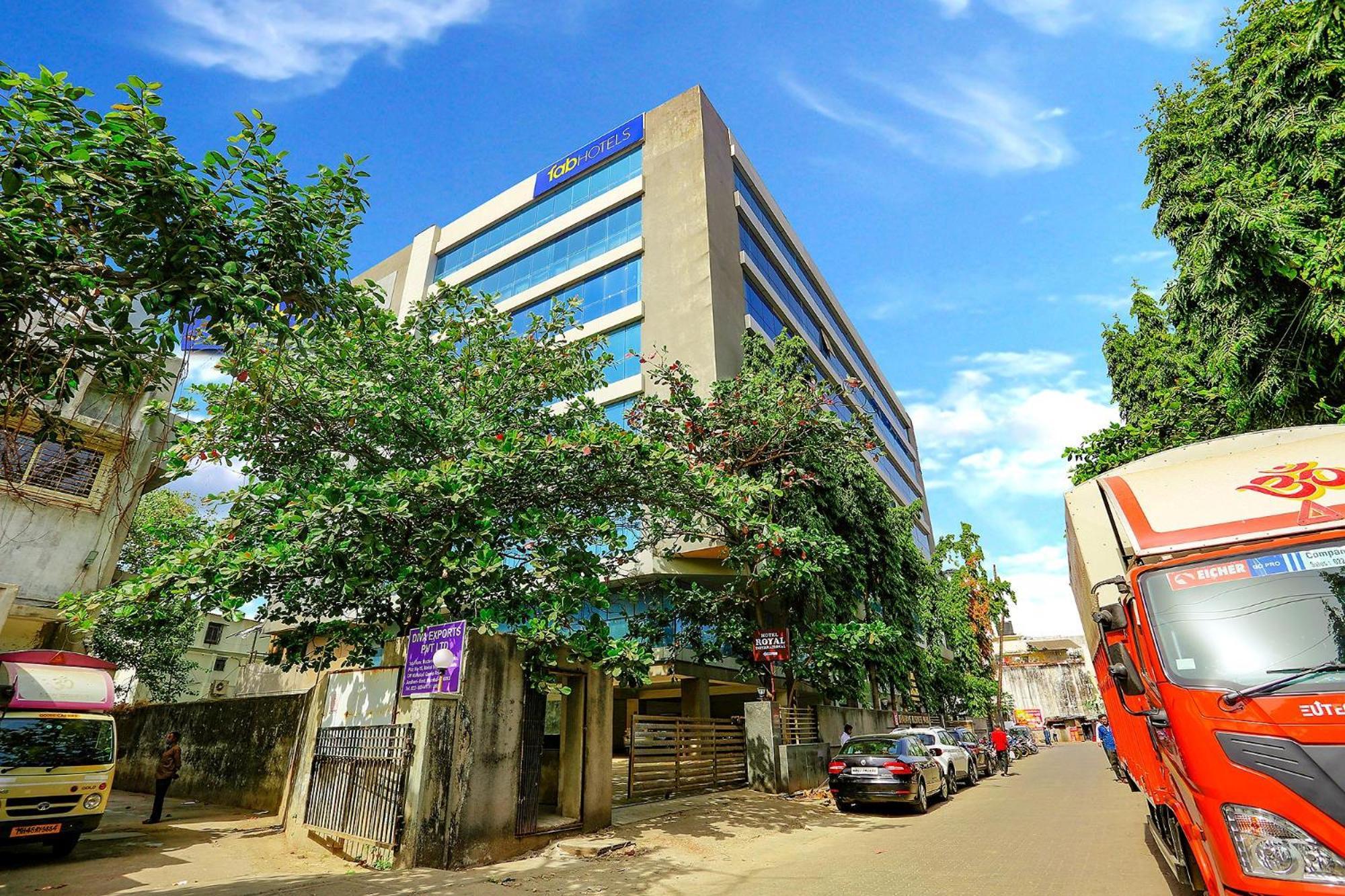 Fabhotel Royal International - Nr Mumbai International Airport Екстер'єр фото